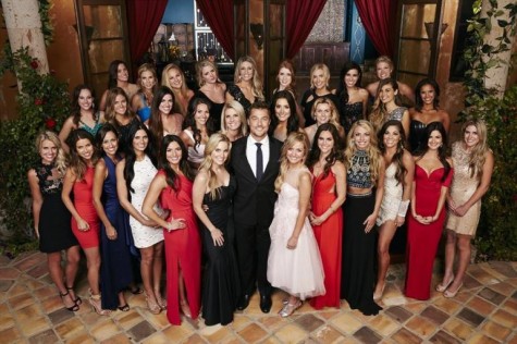 Chris Soules poses with the women competing for the final rose. 